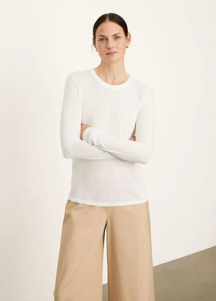 Essential Long Sleeve Crew Neck T-Shirt In >VINCE Store